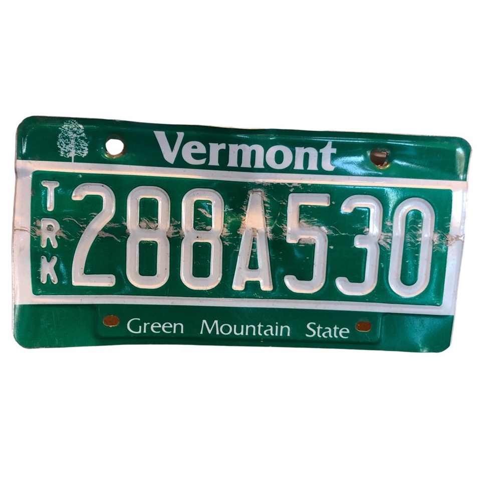 Vintage Vermont Apportioned TRK License Plate Tag Plate Green Mountain State